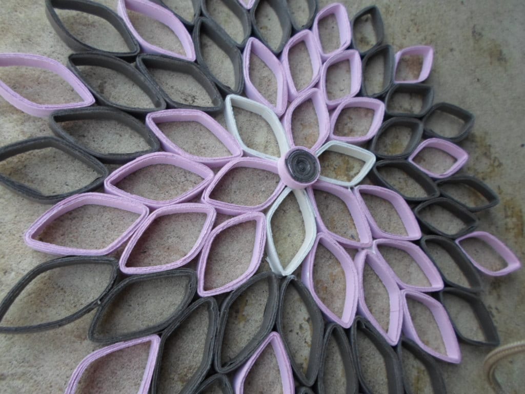 Handmade Dahlia Flower Wall Art: Geometric Ombré Paper Quilling