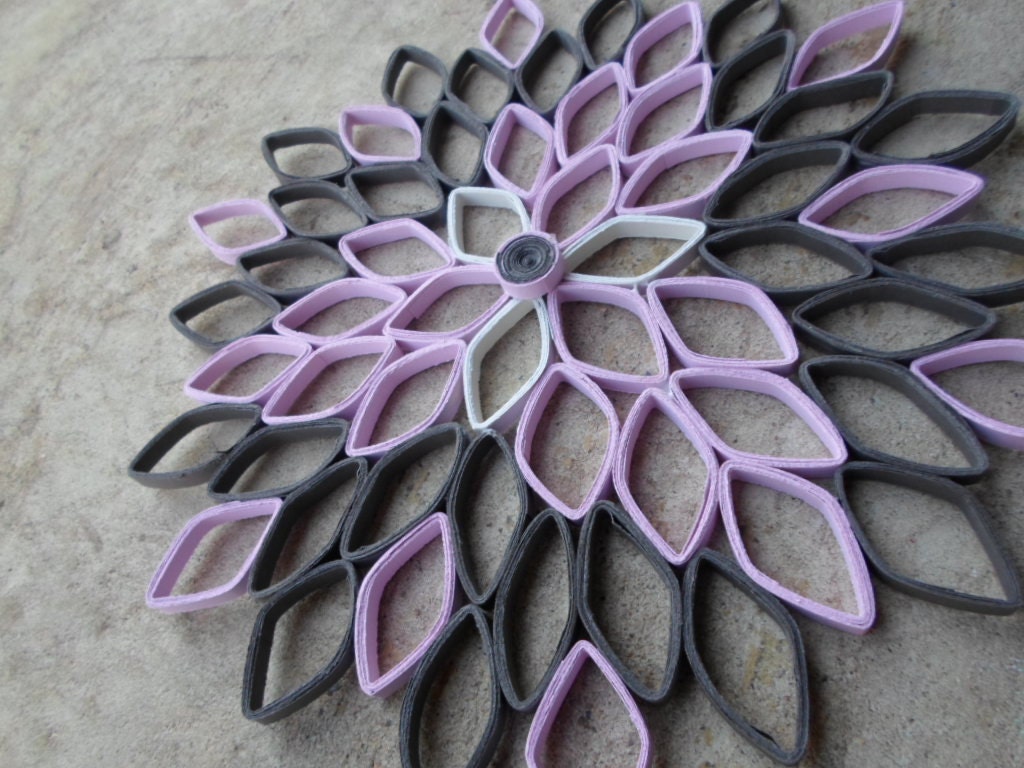 Handmade Dahlia Flower Wall Art: Geometric Ombré Paper Quilling