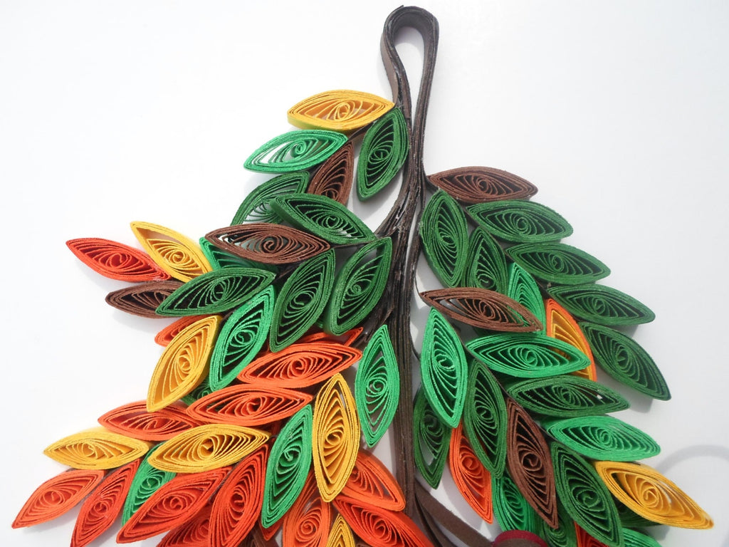 Quilled Cranberry Branch Wall Art: 3D Paper Decoration