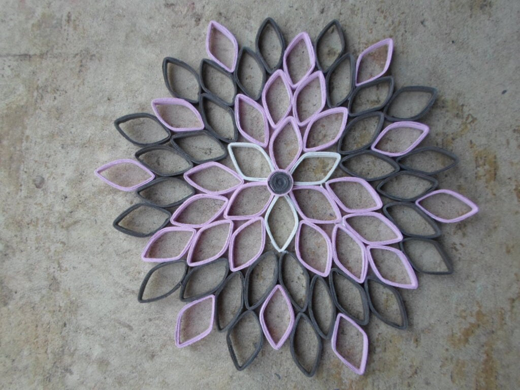 Handmade Dahlia Flower Wall Art: Geometric Ombré Paper Quilling