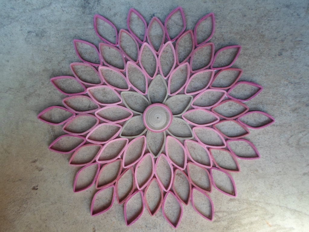 Pink Dahlia Paper Quilling Wall Art: Modern Floral Decor