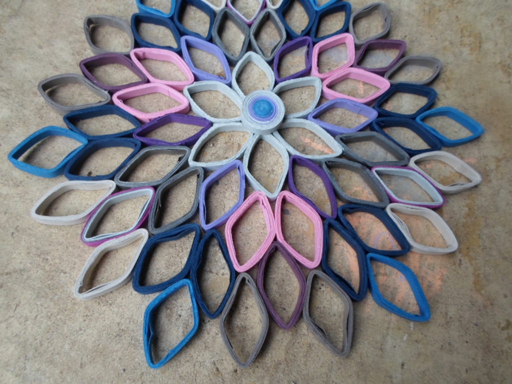 Handmade Dahlia Paper Wall Art: Modern Geometric Floral Decor