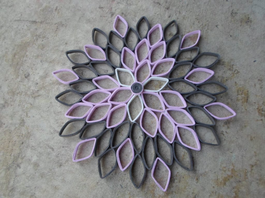 Handmade Dahlia Flower Wall Art: Geometric Ombré Paper Quilling
