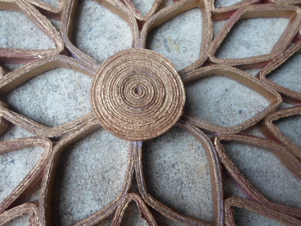 Golden Dahlia Round wall art
