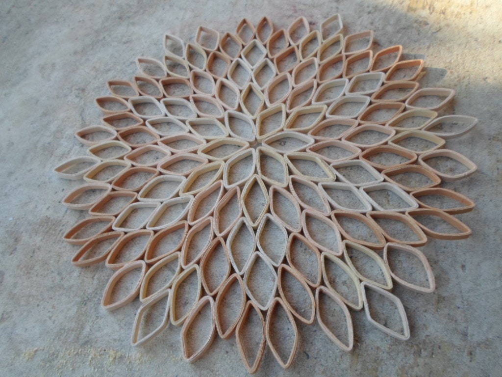 Handmade Dahlia Paper Wall Art: Modern Geometric Floral Decor