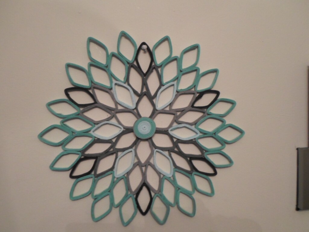 Monochrome Paper Dahlia Wall Art: Mint Green & Gray Geometric Flower