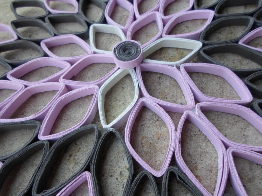Handmade Dahlia Flower Wall Art: Geometric Ombré Paper Quilling